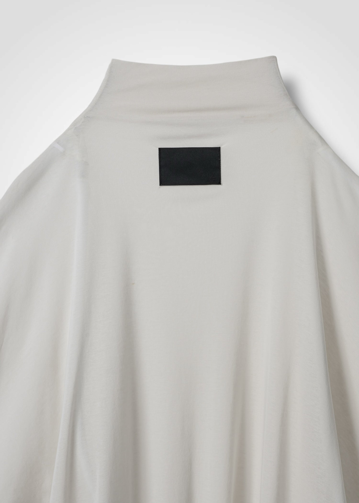 10 NAIA BOTTLE NECK TOP / SUPER LIGHT COTTON JERSEY - C14