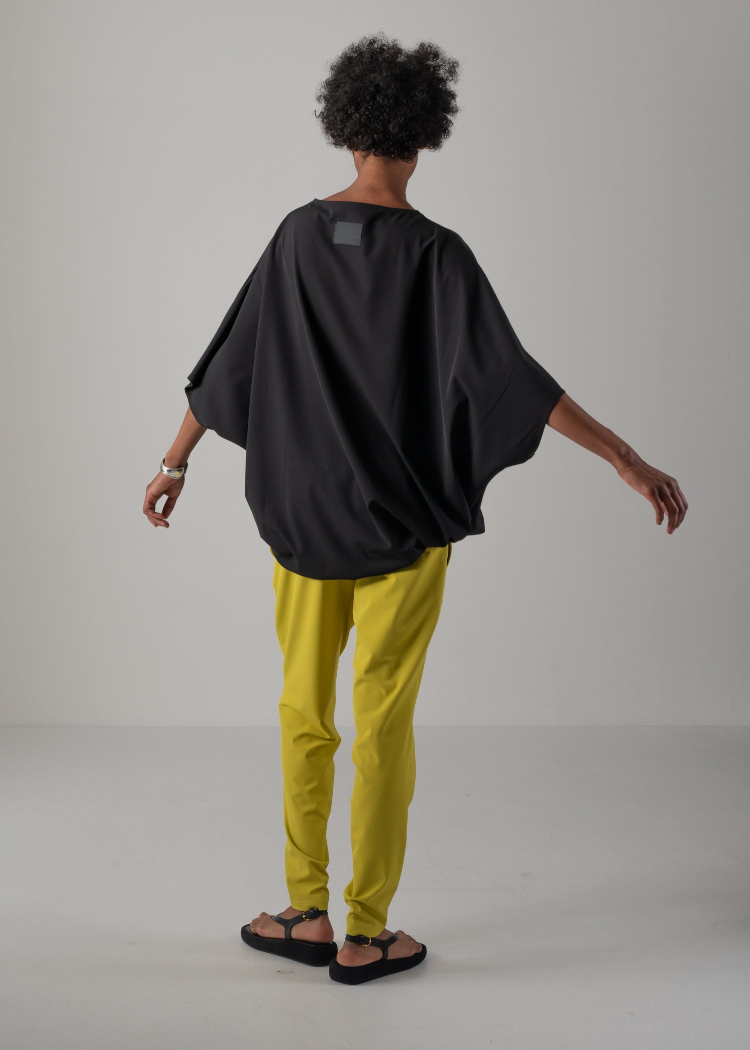 11 NIKITA HEXAGON TOP / OPAQUE TWILL - C14
