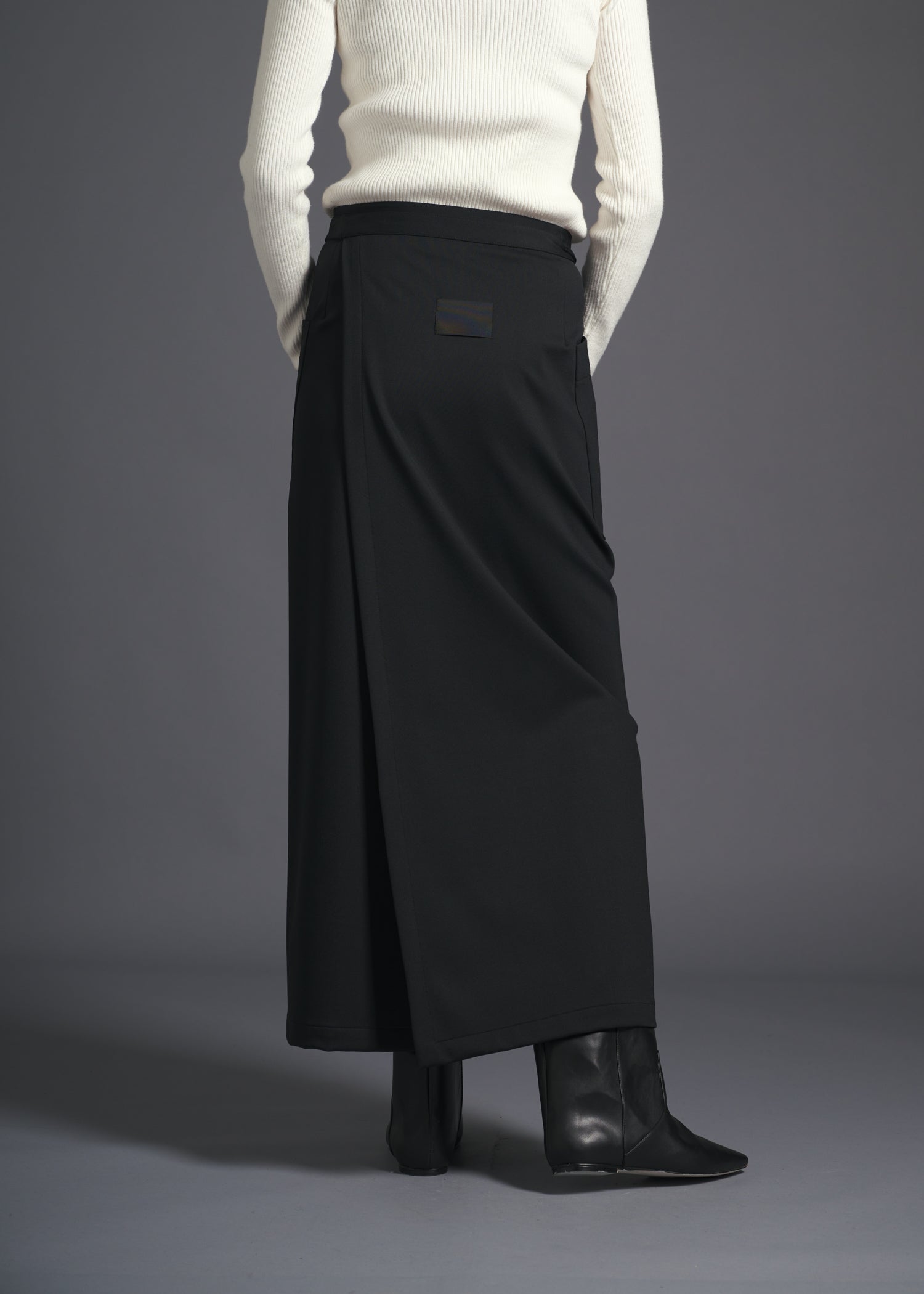 Long wrap skirt, black, cogthebigsmoke, one size fits all, sustainable fashion, less is more, made in Japan, quiet luxury, minimalist