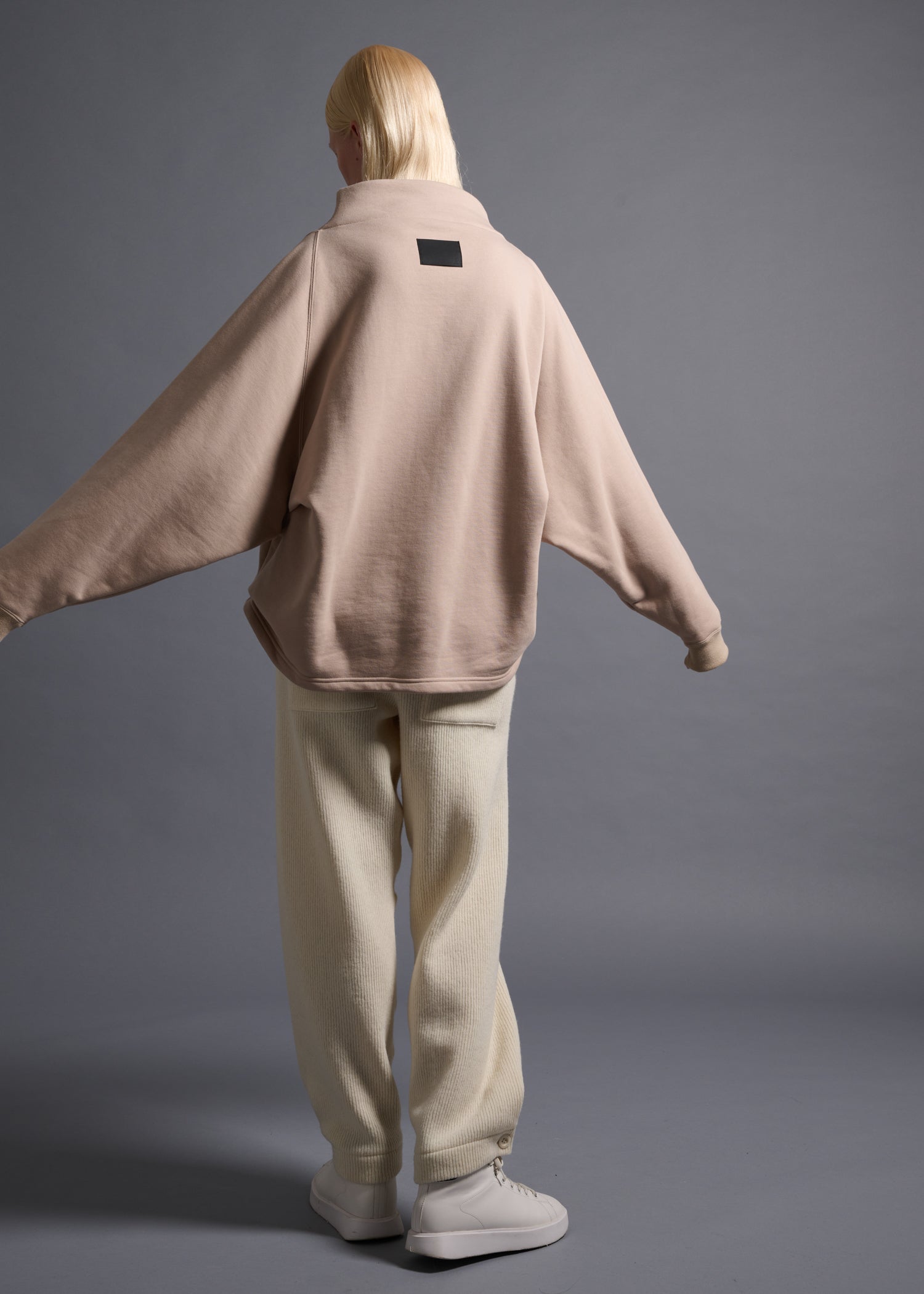 Bottle-neck sweatshirt, chai, cogthebigsmoke, one size fits all, sustainable fashion, less is more, made in Japan, quiet luxury, minimalist