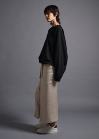 Tucked hem sweatshirt, black, cogthebigsmoke, one size fits all, sustainable fashion, less is more, made in Japan, quiet luxury, minimalist