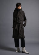 parachute coat, trench coat, peat, cogthebigsmoke, one size fits all, sustainable fashion, less is more, made in Japan, quiet luxury, minimalist