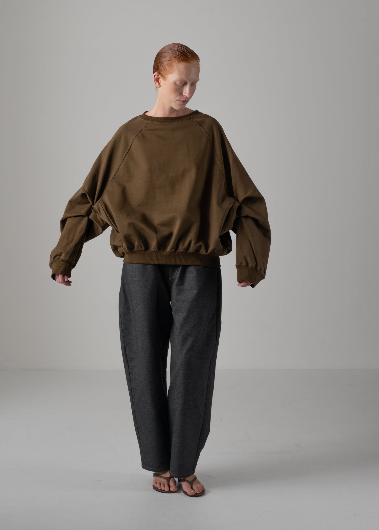 22 LEILA WIDE CUFF SWEAT SHIRT / COTTON HIGH GUAGE TERRY - C14