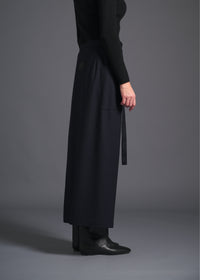 long wrap skirt, navy, cogthebigsmoke, one size fits all, sustainable fashion, less is more, made in Japan, quiet luxury, minimalist