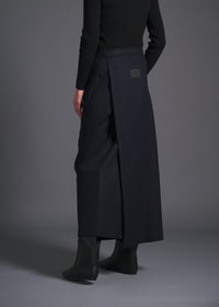 long wrap skirt, navy, cogthebigsmoke, one size fits all, sustainable fashion, less is more, made in Japan, quiet luxury, minimalist