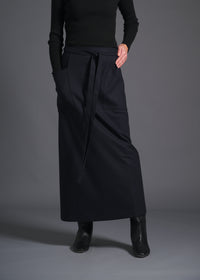 long wrap skirt, navy, cogthebigsmoke, one size fits all, sustainable fashion, less is more, made in Japan, quiet luxury, minimalist