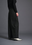 barrel trousers, charcoal, cogthebigsmoke, one size fits all, sustainable fashion, less is more, made in Japan, quiet luxury, minimalist