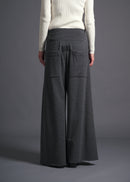 A-line silhouette, Wide leg trousers, dk grey, cogthebigsmoke, one size fits all, sustainable fashion, less is more, made in Japan, quiet luxury, minimalist
