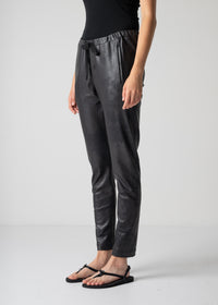 leggings, black, vegan leather, cogthebigsmoke, one size fits all, sustainable fashion, less is more, made in Japan, quiet luxury, minimalist