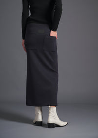 Straight pencil skirt, navy, cogthebigsmoke, one size fits all, sustainable fashion, less is more, made in Japan, quiet luxury, minimalist