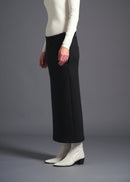 Straight pencil skirt, black, cogthebigsmoke, one size fits all, sustainable fashion, less is more, made in Japan, quiet luxury, minimalist