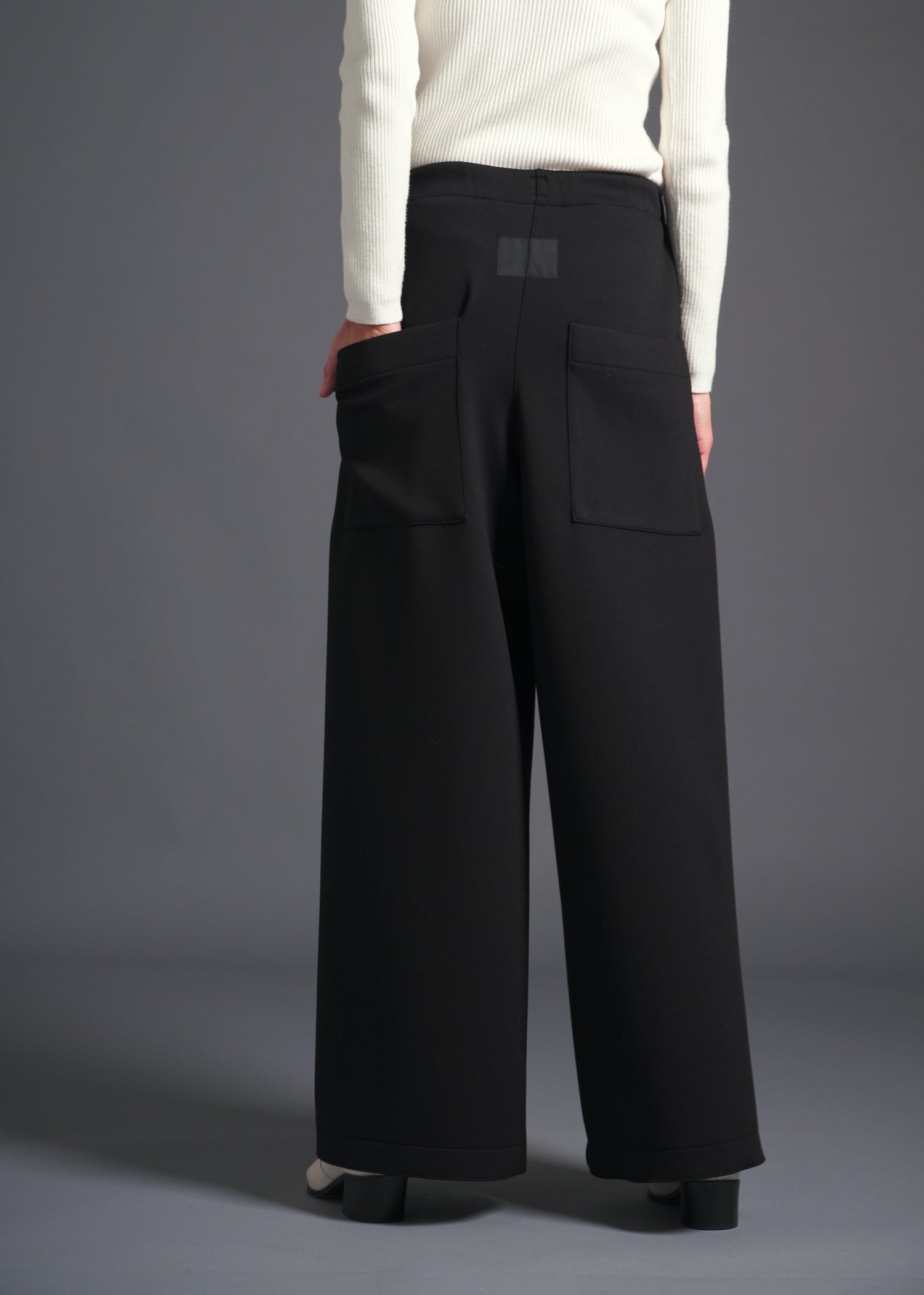 Wide-leg trousers, black, cogthebigsmoke, one size fits all, sustainable fashion, less is more, made in Japan, quiet luxury, minimalist