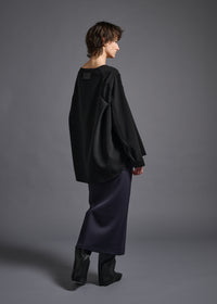 Long-sleeved blouse, black, cogthebigsmoke, one size fits all, sustainable fashion, less is more, made in Japan, quiet luxury, minimalist