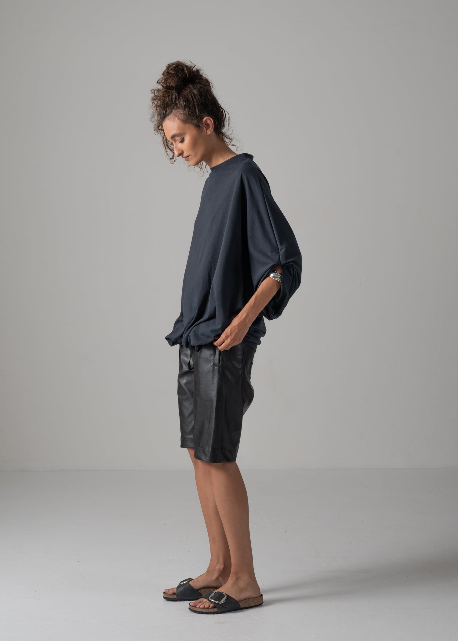 37 NARIAH TUCKED SLEEVE TOP / RECYCLED PE JERSEY - C14