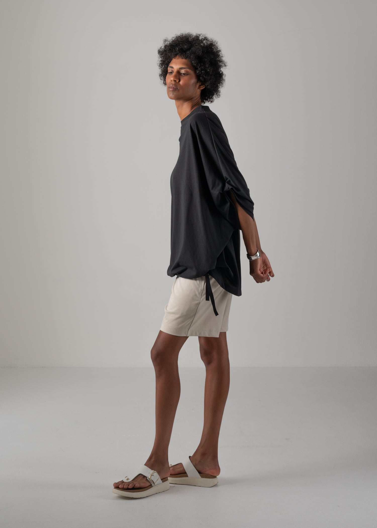 37 NARIAH TUCKED SLEEVE TOP / RECYCLED PE JERSEY - C14