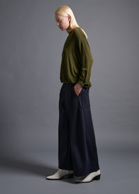 narrow sleeve crew neck top, olive, cogthebigsmoke, one size fits all, sustainable fashion, less is more, made in Japan, quiet luxury, minimalist