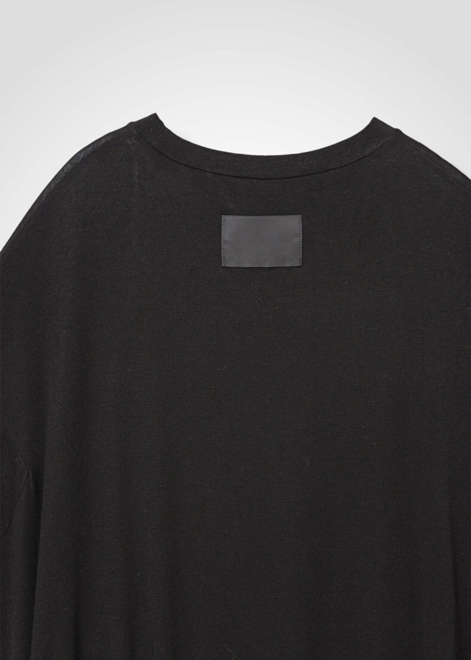 03 MACY NARROW SLV CREW NECK TOP / TENCEL CASHMERE PLAIN JERSEY - C13