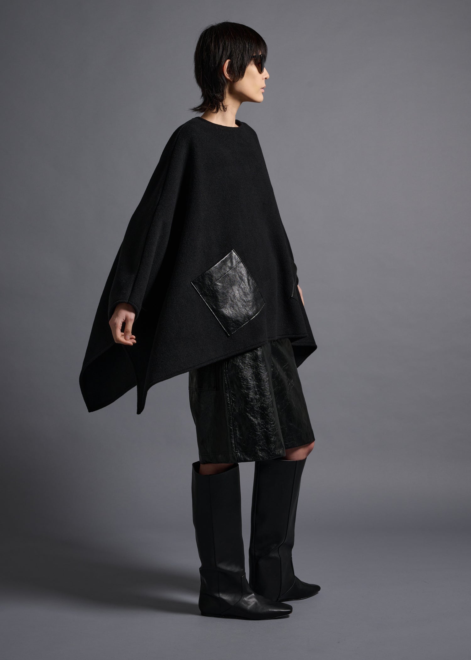 Crewneck poncho, patch pockets, black,  cogthebigsmoke, one size fits all, sustainable fashion, less is more, made in Japan, quiet luxury, minimalist