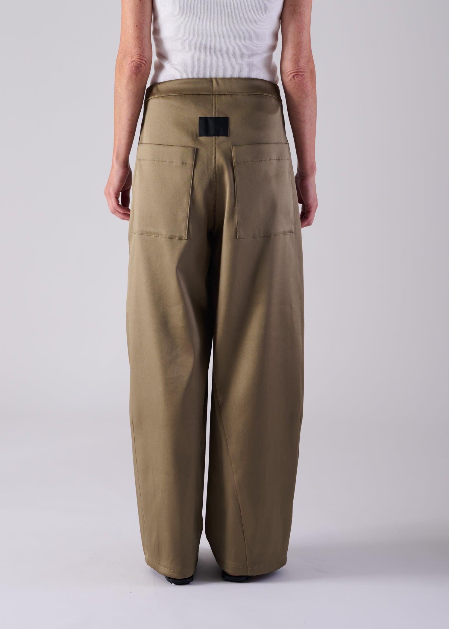 47 MERCY BARREL TROUSERS / DUCHESS SATIN STRETCH - C14