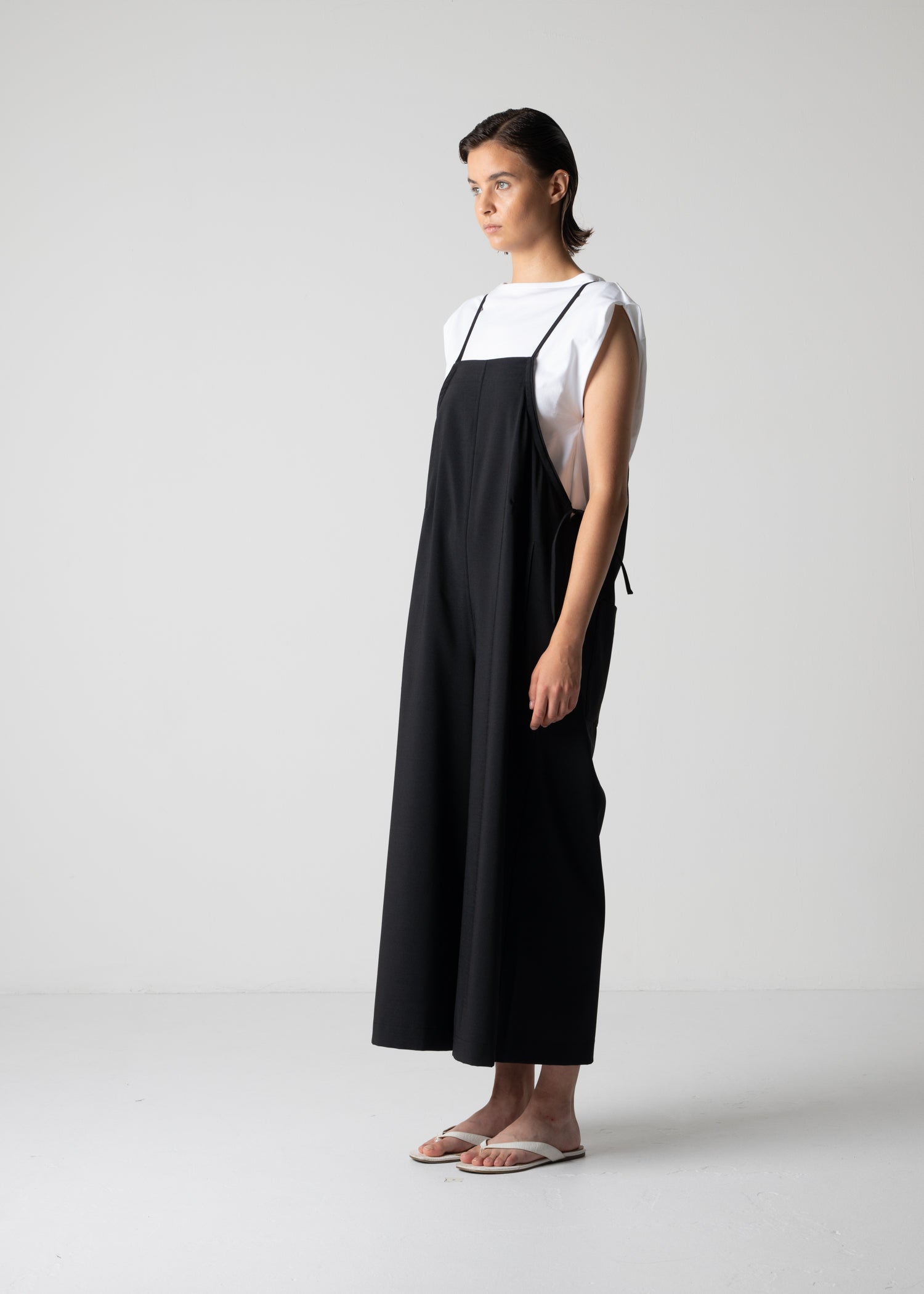 oversized overalls, black, cogthebigsmoke, one size fits all, sustainable fashion, less is more, made in Japan, quiet luxury, minimalist