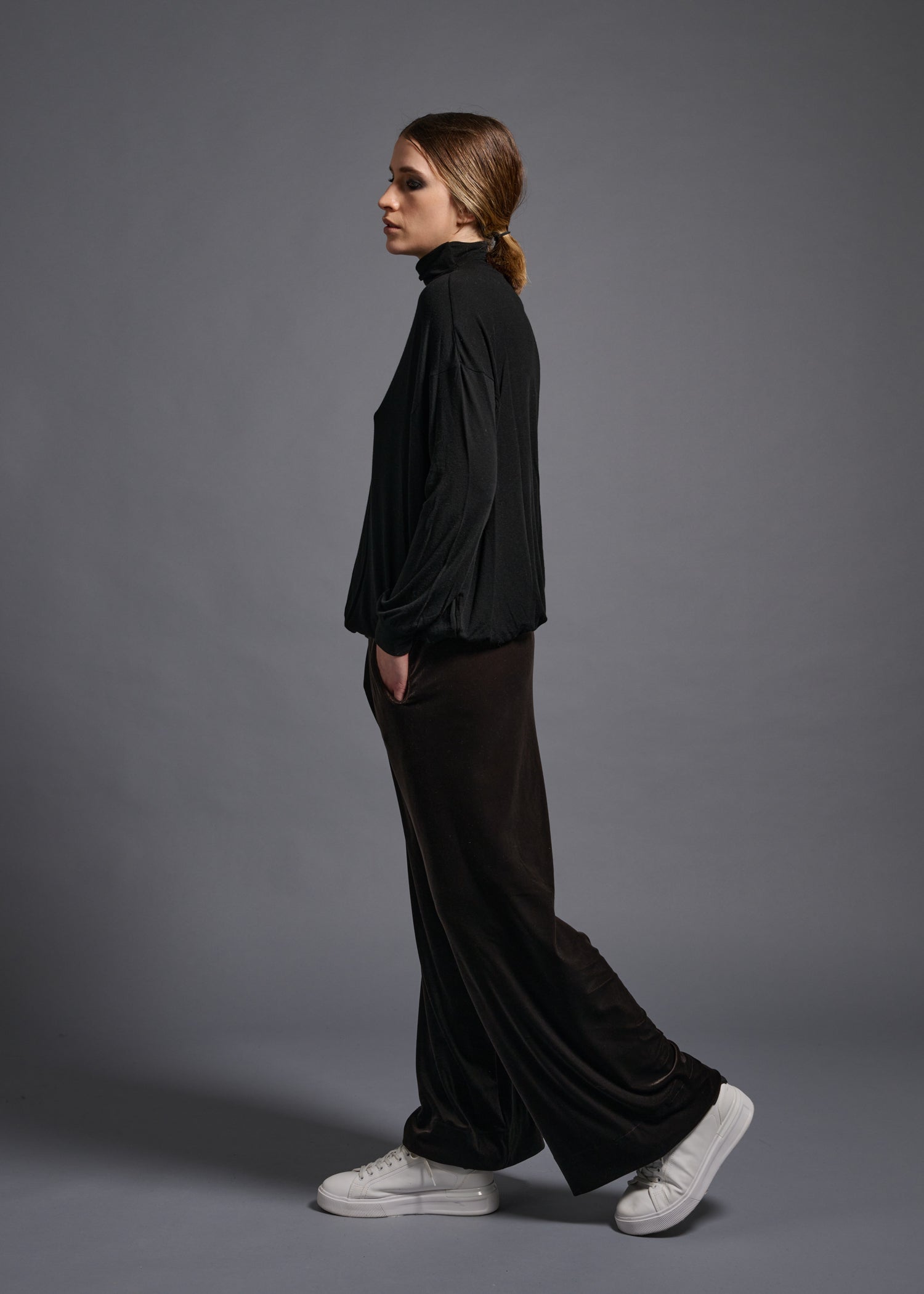 narrow sleeve high neck top, black, cogthebigsmoke, one size fits all, sustainable fashion, less is more, made in Japan, quiet luxury, minimalist