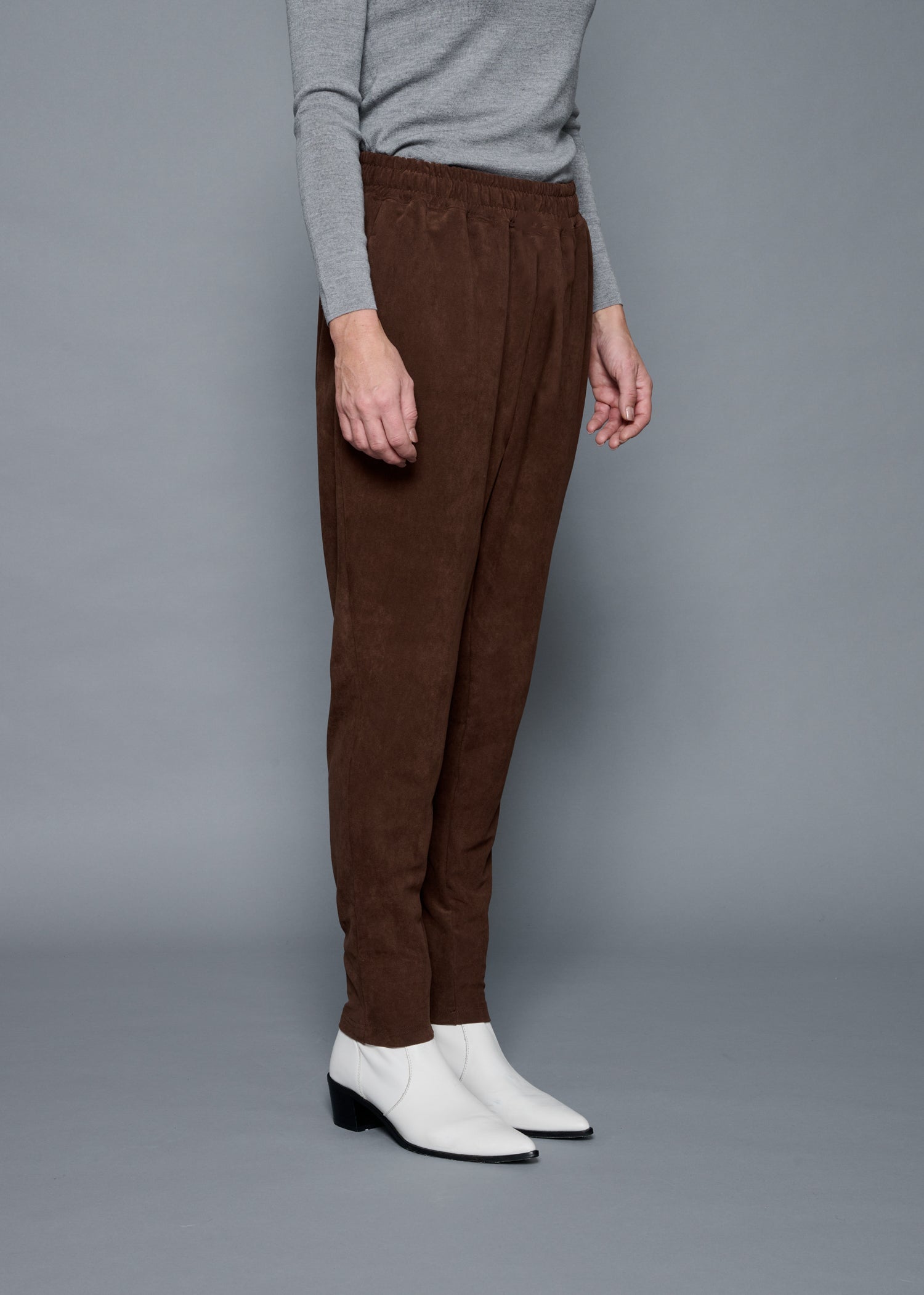 50 ALEXA TROUSERS / TRICOT SUEDE - C15