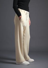 Simple straight-leg easy trousers, milk, cogthebigsmoke, one size fits all, sustainable fashion, less is more, made in Japan, quiet luxury, minimalist