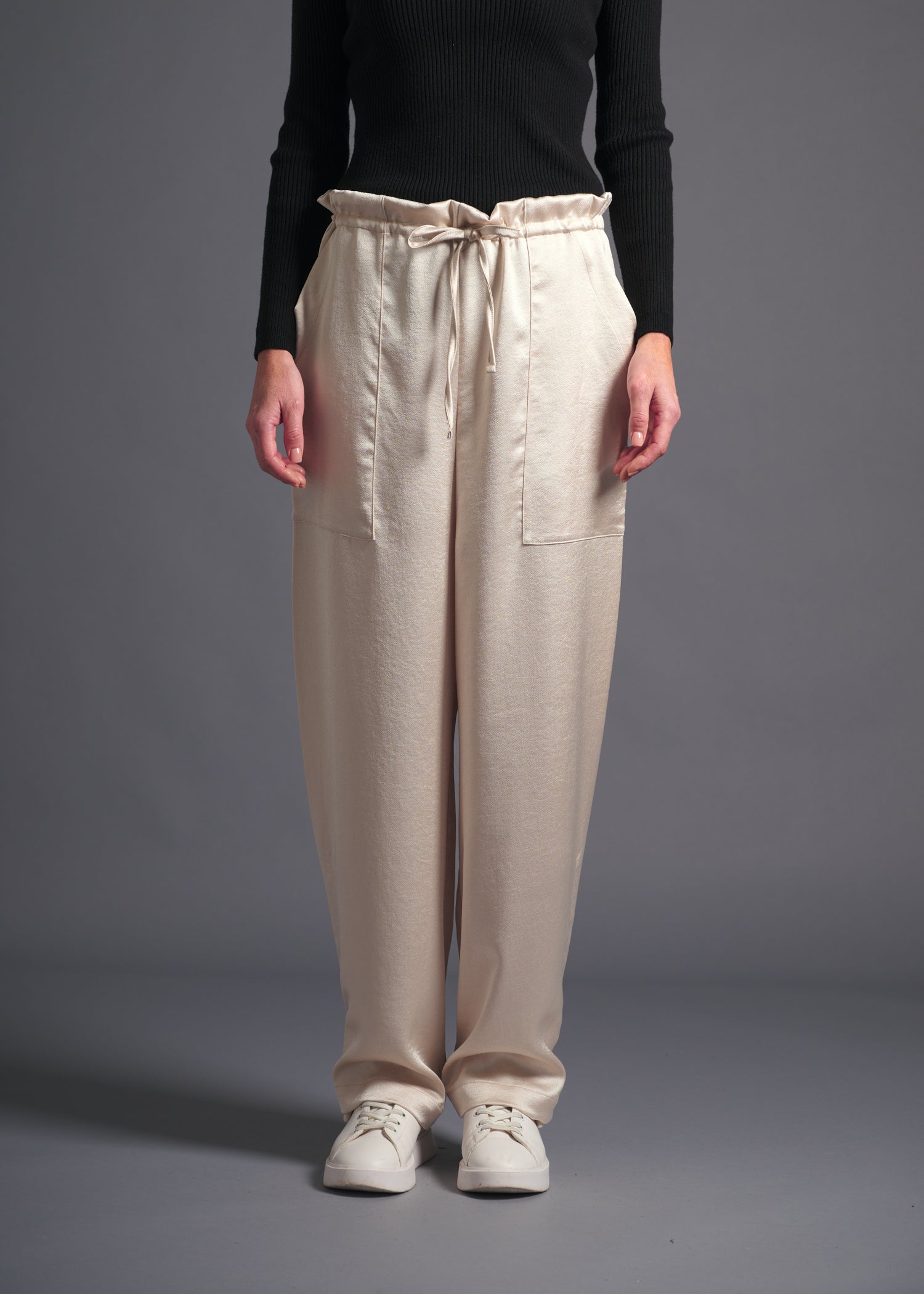 Wide leg cargo trousers, oat, cogthebigsmoke, one size fits all, sustainable fashion, less is more, made in Japan, quiet luxury, minimalist