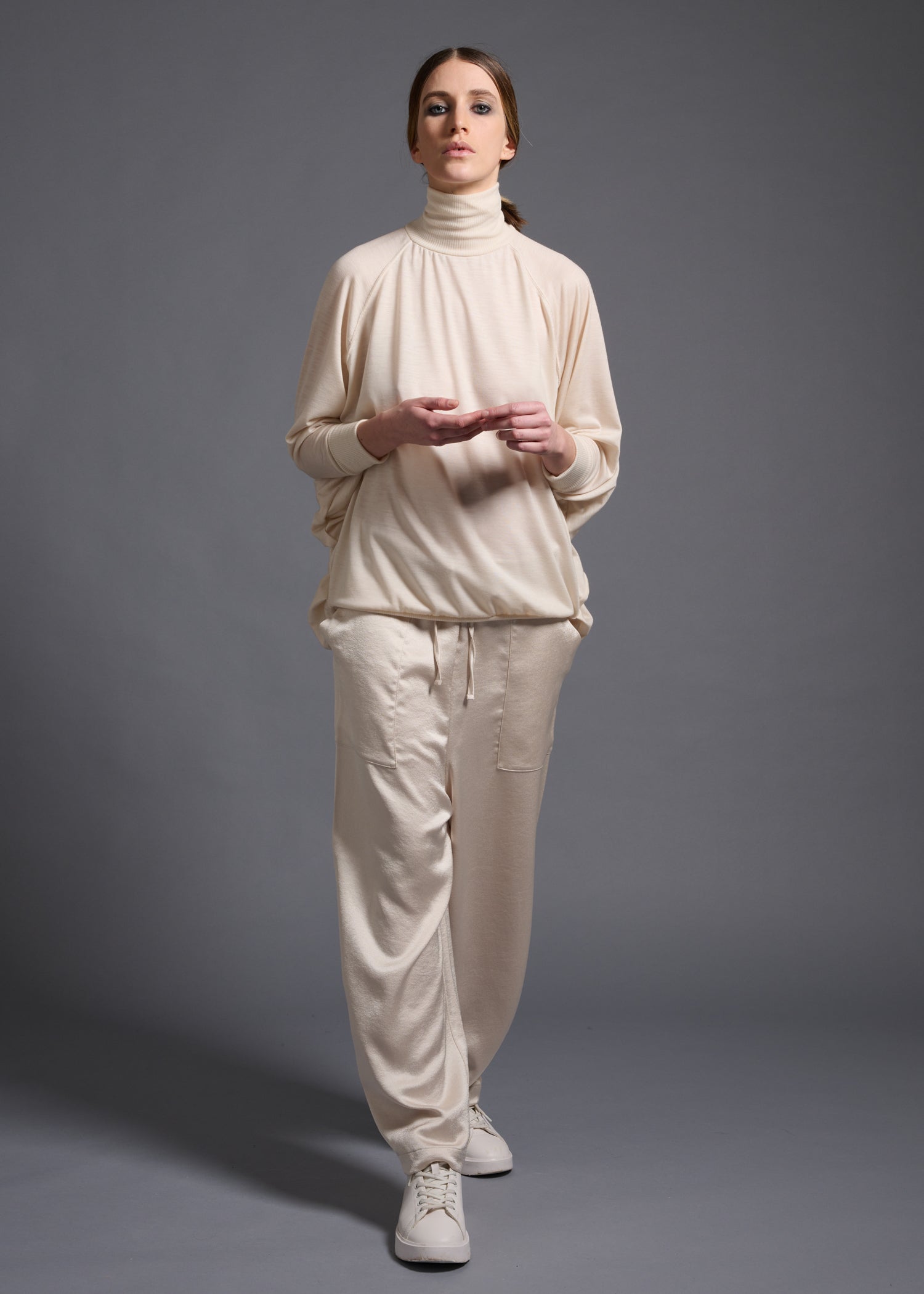 Wide leg cargo trousers, oat, cogthebigsmoke, one size fits all, sustainable fashion, less is more, made in Japan, quiet luxury, minimalist