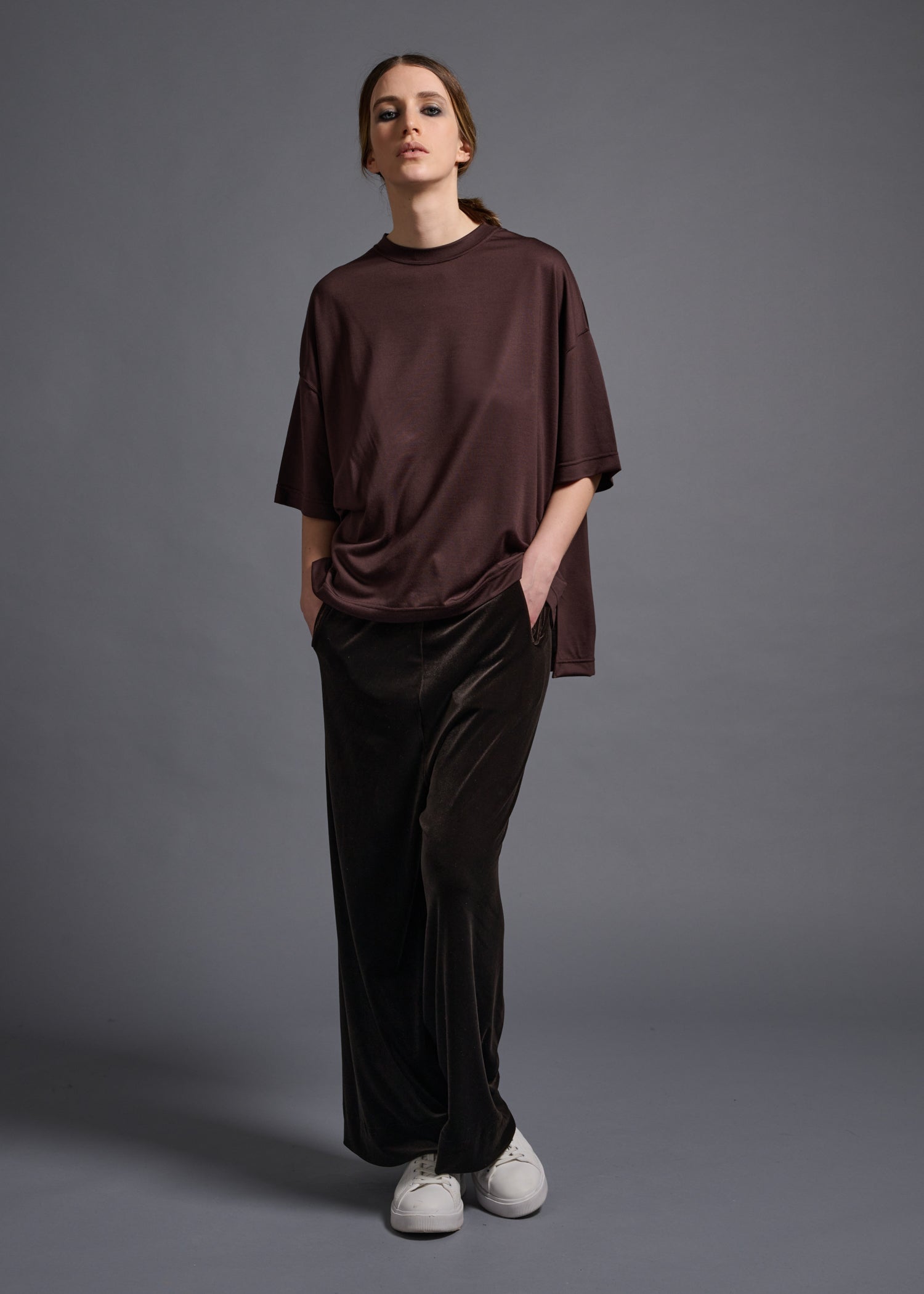 Super loose trousers, chocolate, cogthebigsmoke, one size fits all, sustainable fashion, less is more, made in Japan, quiet luxury, minimalist