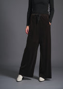 Super loose trousers, chocolate, cogthebigsmoke, one size fits all, sustainable fashion, less is more, made in Japan, quiet luxury, minimalist