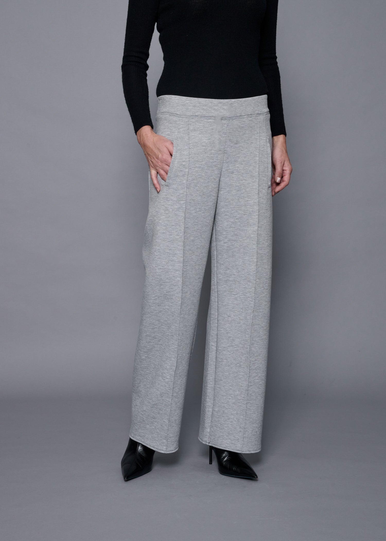 1 / 93LT GREY