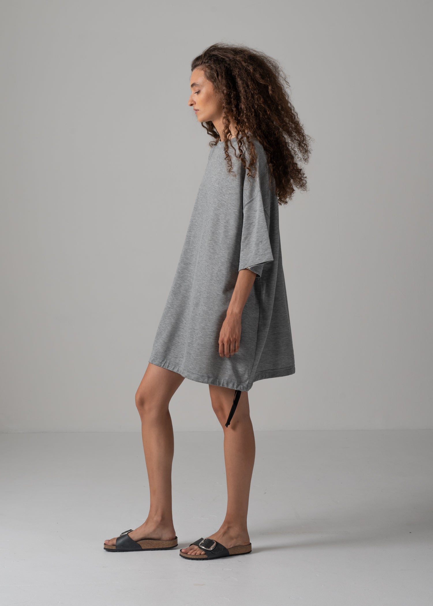 1 / 93 LT GREY