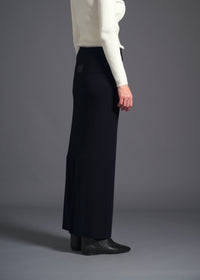 pencil skirt, navy, cogthebigsmoke, one size fits all, sustainable fashion, less is more, made in Japan, quiet luxury, minimalist