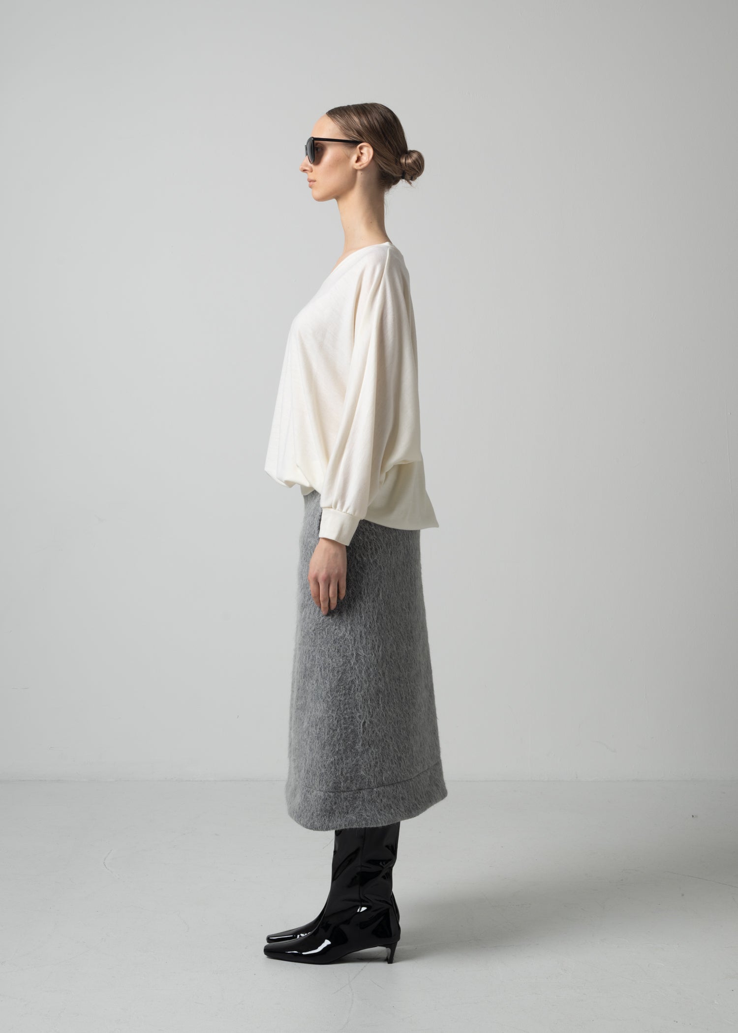 61 ORI V NECK TOP / MILLED WASHABLE JERSEY - C15