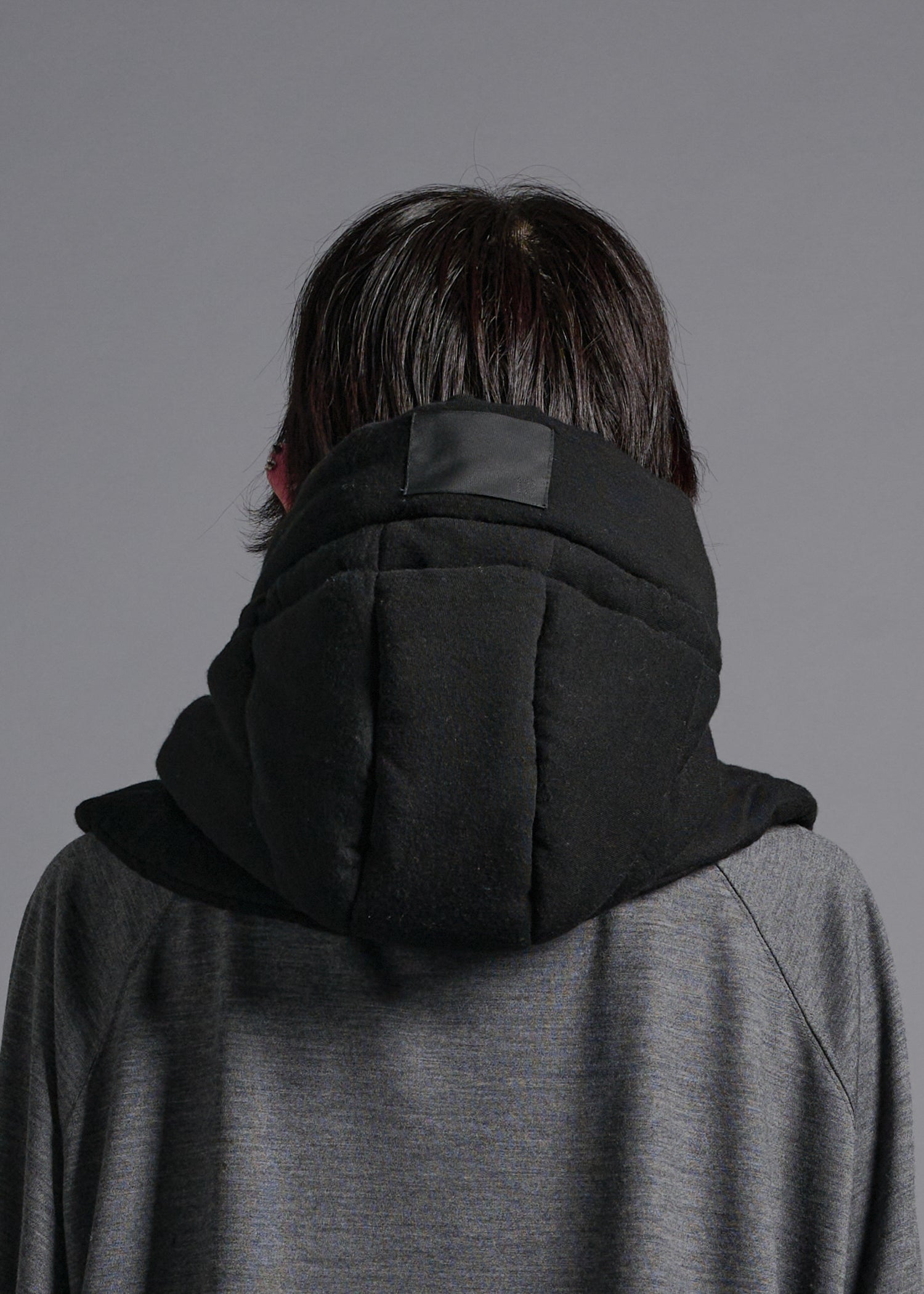 Hooded neck and shoulder warmer, black, cogthebigsmoke, one size fits all, sustainable fashion, less is more, made in Japan, quiet luxury, minimalist