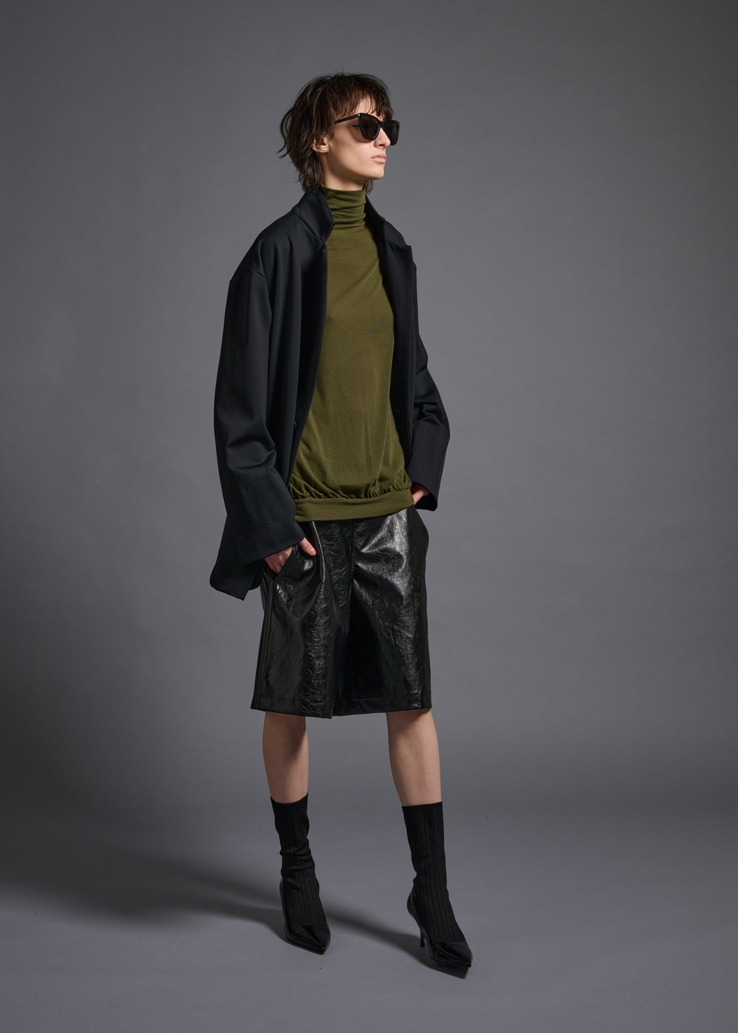 Oversized single-breasted jacket, black, cogthebigsmoke, one size fits all, sustainable fashion, less is more, made in Japan, quiet luxury, minimalist