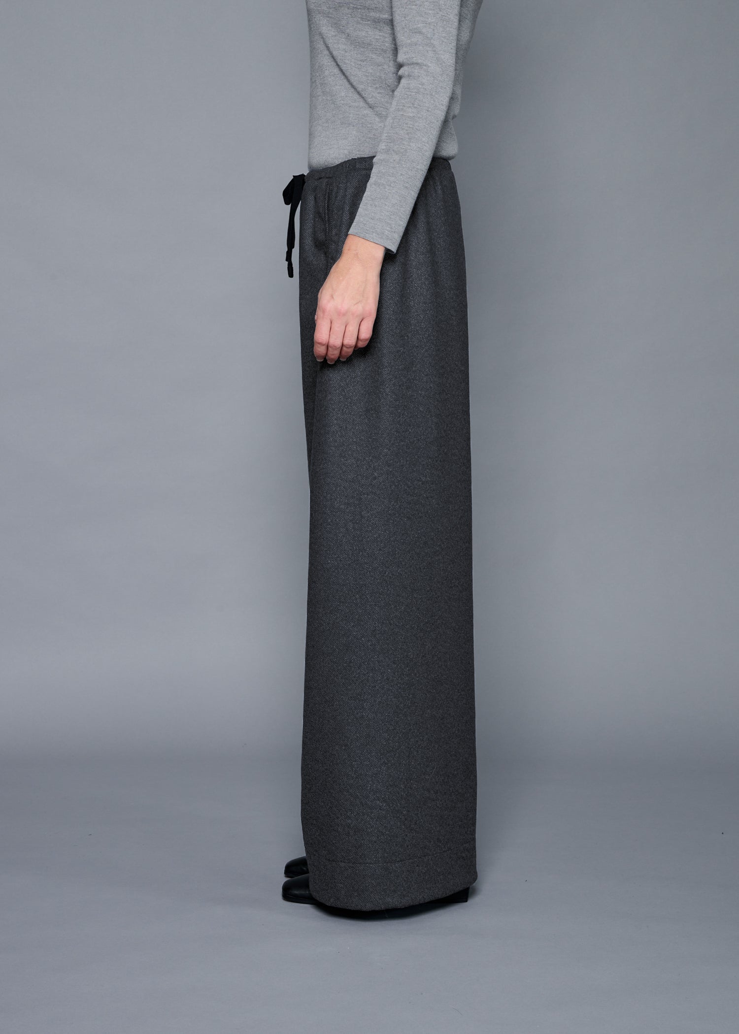ALISON TROUSERS / SUPER120S PURE WOOL SPONGY JERSEY - ONLINE STORE EXCLUSIVE