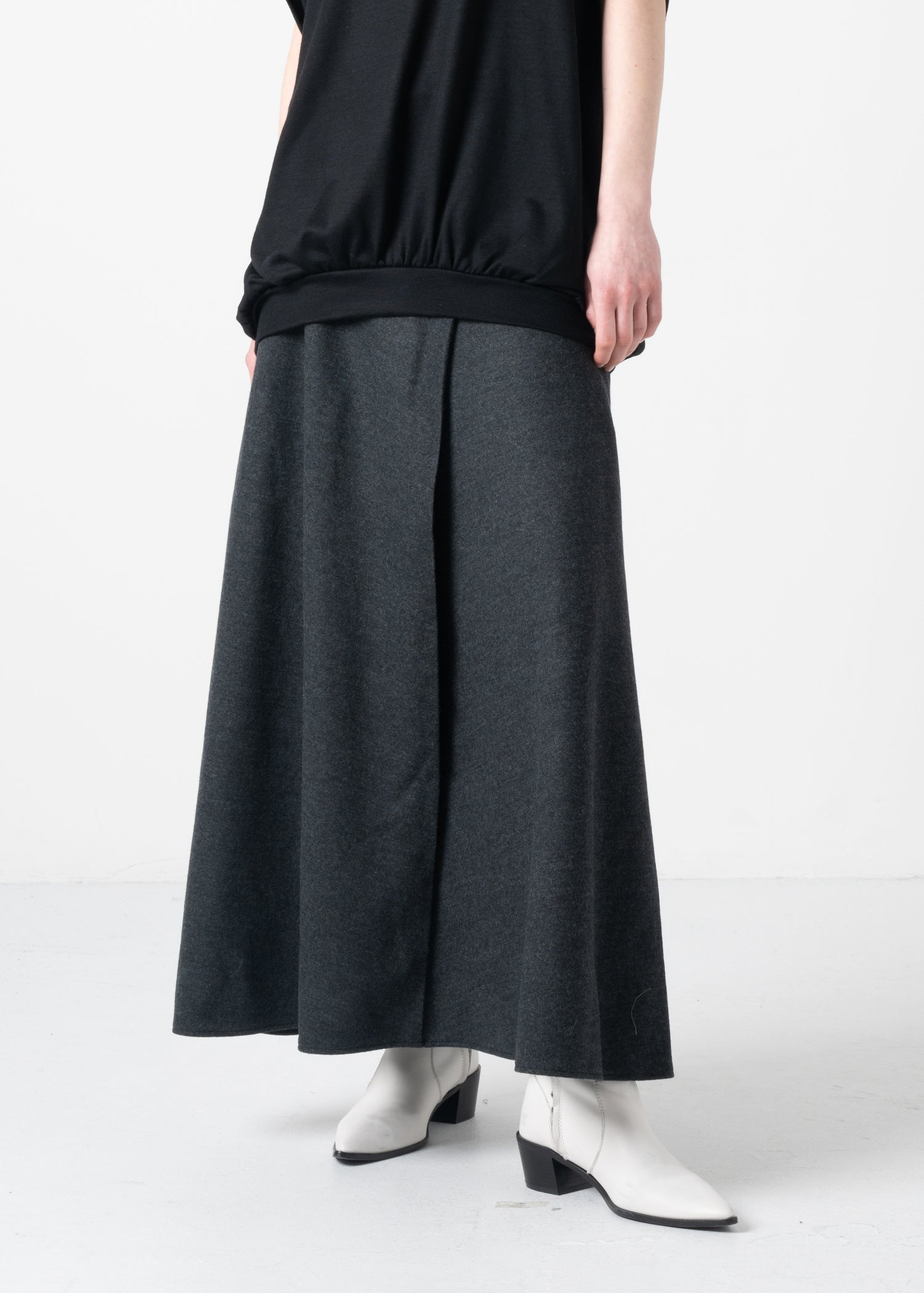 60 HALO SEMI-FLARE SKIRT / SUPER 100'S TWILL JERSEY - C11