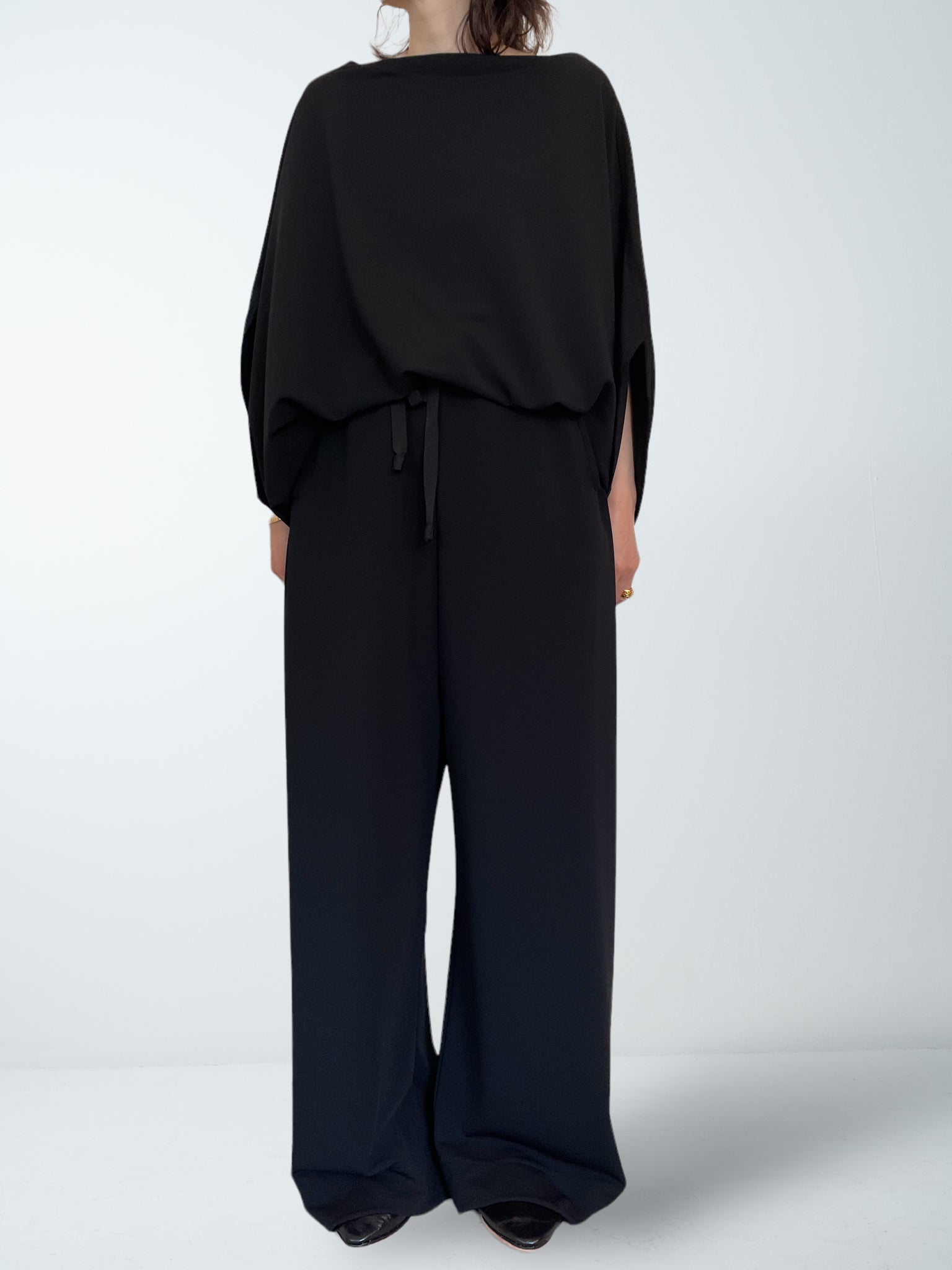 BELLE TOP / MAT STRECH PONCH - ONLINE STORE EXCLUSIVE